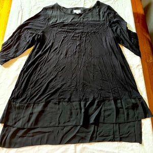 Flowy black tunic maternity top with sheer cuffs on sleeve and bottom